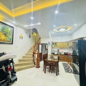 BÁN NHÀ DÂN XÂY ĐÔNG NGẠC BẮC TỪ LIÊM, FULL NỘI THẤT, DT 50M, MT4.5